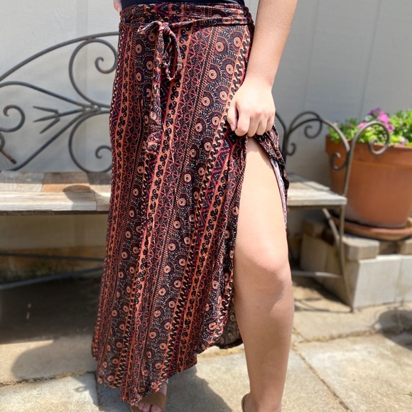 EARTHBOUND Dresses & Skirts - Earthbound Wrap Skirt ✨